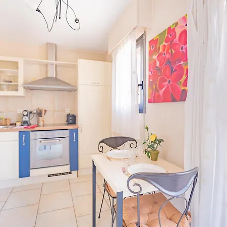 Cozy Studio, Very Close To Apartment Annecy