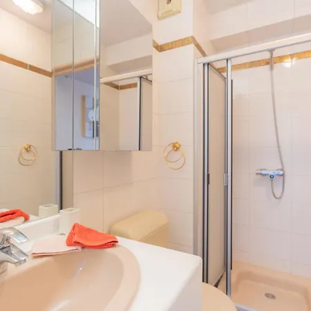 Appartement Cozy Studio, Very Close To